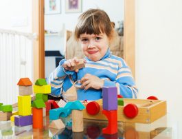 Why do Montessori use wooden toys for kids?